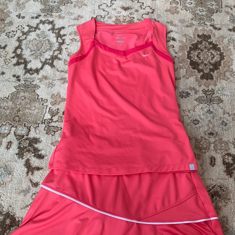 Nike Tennis Outfit (Top +Skirt)